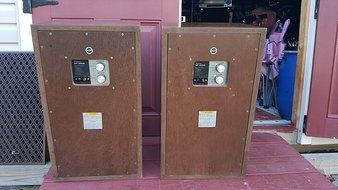SANSUI SP2000 4 WAY 6 SPEAKERS 70W INTO 8 OHMS VINTAGE 1969 N2