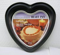 8 inch Non-Stick Easy Clean Heart Pan N3