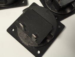 Installer 10 Case Pack Square Spring Loaded Terminal Cups for Speakers and Subwoofers N5