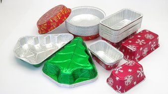 Disposable Holiday Pan Combo Pack. Great for Gifts and Holiday Baking (10 of each pan shown) N3