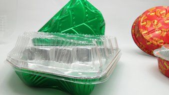 Disposable Holiday Pan Combo Pack. Great for Gifts and Holiday Baking (10 of each pan shown) N4