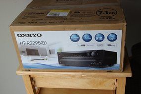 Onkyo HT-R2295 7.1-Channel Home Theater Receiver with USB for iPod/iPhone N7
