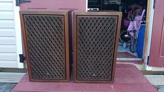SANSUI SP2000 4 WAY 6 SPEAKERS 70W INTO 8 OHMS VINTAGE 1969 N4