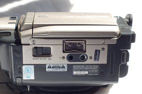 Sony DCR- TRV900 Handycam Vision Camcorder N9