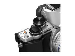 Olympus OM-D E-M10 with M.Zuiko ED 14-42mm 1:3.5-5.6 EZ Lens - Silver - International Version (No Warranty) N6