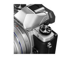Olympus OM-D E-M10 with M.Zuiko ED 14-42mm 1:3.5-5.6 EZ Lens - Silver - International Version (No Warranty) N7