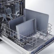 Calphalon Nonstick Bakeware, Square Cake Pan, 8-inch N6