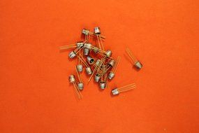 Transistors silicon KT3102A analogue 2N4123, BC107AP, BC182A, BC183A GOLD USSR 7 pcs