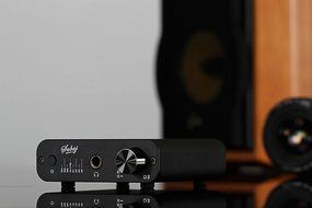Sabaj Audio D3 Headphone Amplifier with DAC Optical Coaxial 32bit/384kHz USB Input Black N3