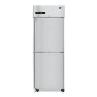 Hoshizaki CF1B-HS Commercial Series Freezer Reach-in One-Section with 2 Solid Half Doors Digital Control 23.3-...