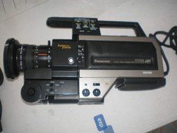 Panasonic WV-3240 Pro Line w/ AG-2400 VHS Portable Recorder Unit N4