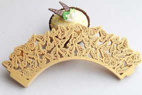 Kuke 24 pcs Dancing Butterfly Laser Cut Cupcake Wrappers Cupcake Liners Muffin Container for Baby Shower Baby... N4