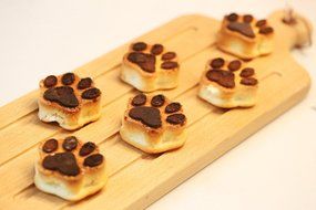 Cherryard Family Baking Tools 6-Cavity Cat Paw Shaped Silicone Cake Molds Candy Molds Chocolate Molds Jello Molds... N3