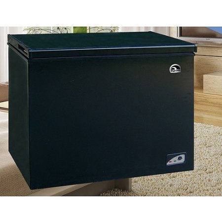 Igloo 7.1 cu ft Chest Freezer, Black, Energy-saving design Deep cooling and quick freezing