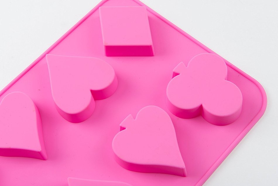 8 Cavity Poker Shape Cake Pudding Jello Soap Mold Mould for Home DIY,Hearts, Clubs, Diamonds and Spades N6