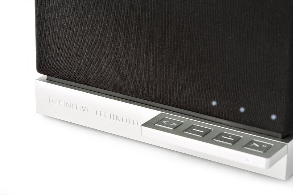 Definitive Technology (1) W Studio Sound Bar with Wireless Subwoofer & (2) W7's with Wireless Streaming Bundle! N7