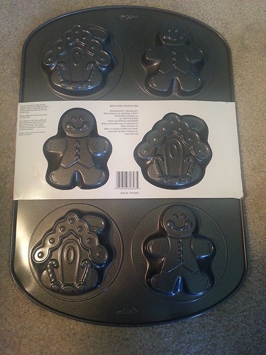 Wilton 6 Cavity Non-Stick Cookie Pan ... gingerbread man, gingerbread house N2