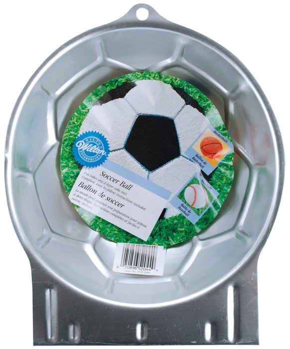 Novelty Cake Pan-Soccer Ball 8.75x8.75x3.5