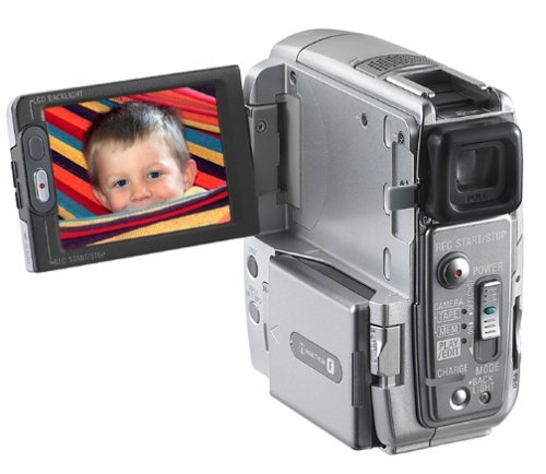 Sony DCRPC109 Compact MiniDV Digital Handycam Camcorder w/10x Optical Zoom (Discontinued by Manufacturer) N2