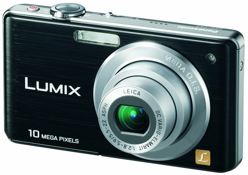 Panasonic Lumix DMC-FS7 10MP Digital Camera with 4x MEGA Optical Image Stabilized Zoom and 2.7 inch LCD (Black) N4