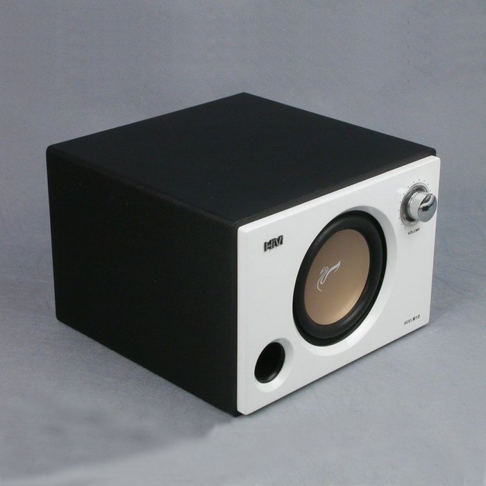 HiVi Swans - M10 - Powered 2.1 Multimedia Speakers N8