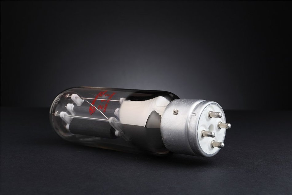 2pc Shuguang 211 Matched Pair Vacuum Tube tested by AT1000 N2