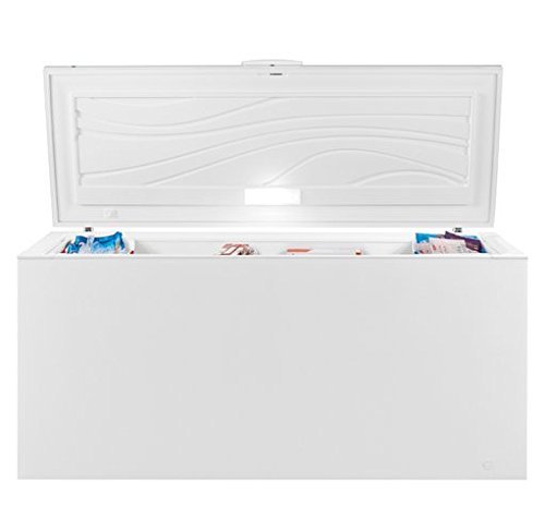 Frigidaire FFFC18M4RW 61" Chest Freezer with 17.5 cu. ft. Capacity in White