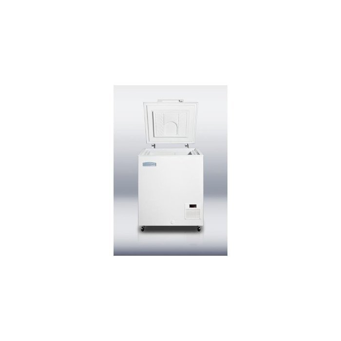 Summit EL11LT 29" AccuCold Commercial Chest Freezer with 4.8 cu. ft. Capacity Digital Thermostat Factory Installed... N5