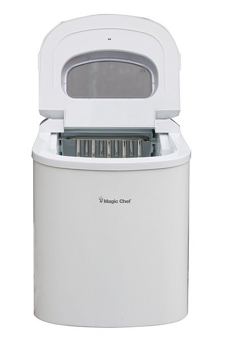 Magic Chef MCIM22W 27 lb Ice Maker, White N4