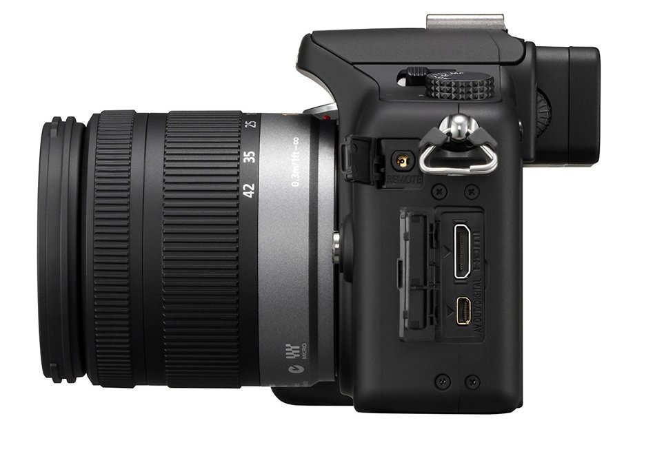 Panasonic Lumix DMC-G10 12.1 MP Live MOS Mirrorless Digital Camera with 14-42mm Lumix G Vario f/3.5-5.6 MEGA OIS... N4