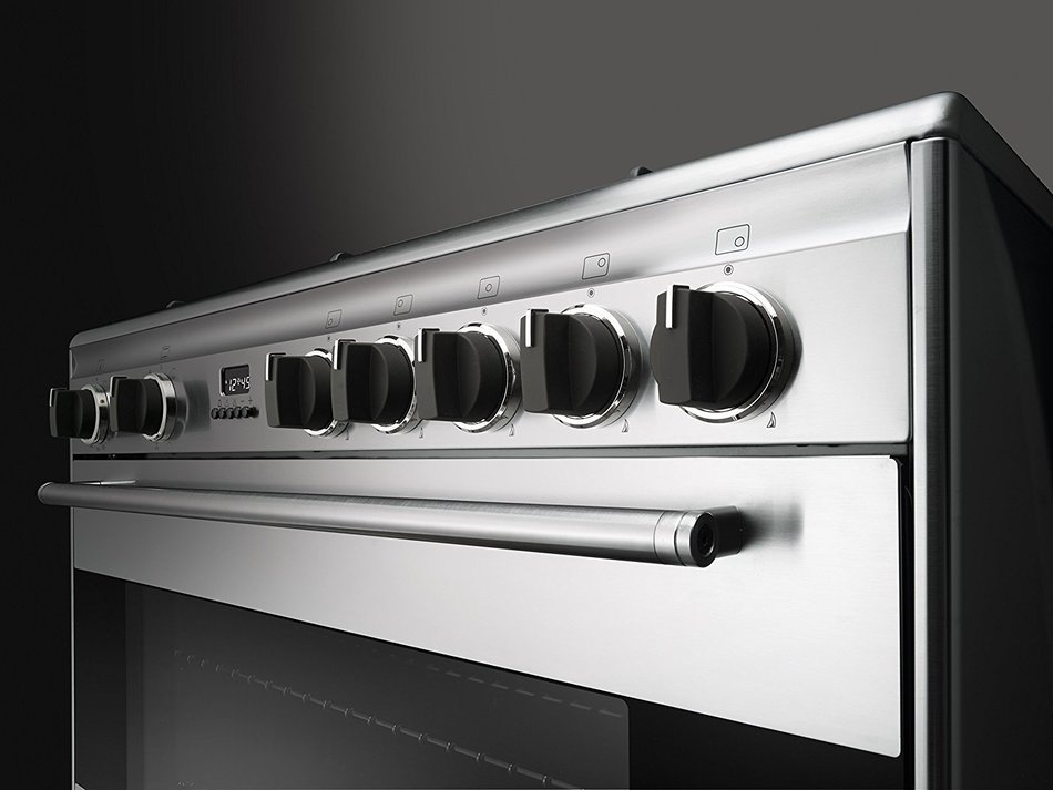 Smeg S9GMXU 36" Free-Standing Dual Fuel Range with 5 Sealed Burners, Stainless Steel