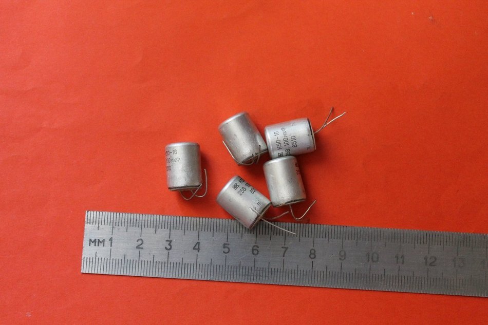 Capacitor oxide electrolytic K50-16 25V 100uF USSR 5 pcs