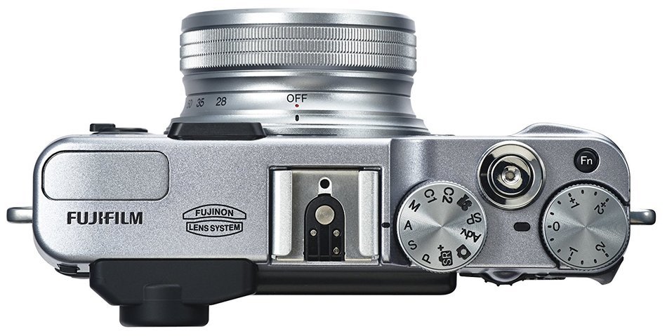 FUJIFILM Digital Camera X20S (Silver)12MP 2/3-inch EXR-CMOSII F2.0-2.8 Wide angle25mm 4x Optical Zoom F FX-X20S... N3