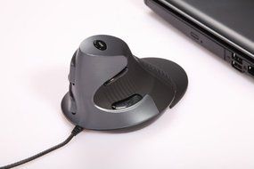 Delux M618LU Wired Vertical Ergonomic Mice Mouse USB Laser Comfort N5