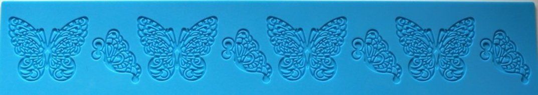 Small sugarveil lace mat butterflies