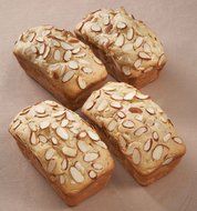 Wilton Recipe Right 4 Cavity Mini Loaf Pan N5