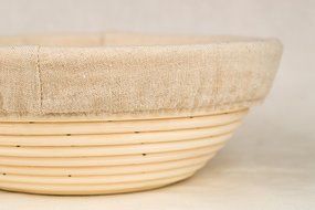 10.5 Inch Banneton Proofing Basket + FREE Cloth Liner + Sillicone Bowl Scraper + Instructions &amp; Recipe - Creates... N4