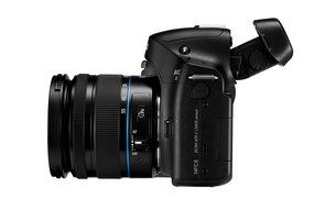 Samsung NX30 20.3MP CMOS Smart WiFi &amp; NFC Mirrorless Digital Camera with 18-55mm Lens and 3" AMOLED Touch Screen... N9