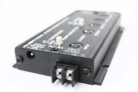 Radio Design Labs FP-SVDA4 1X4 S-Video Distribution Amplifier N2