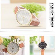 XILALU Women watch, Leather printing Analog Quartz concise Fashion Ladies table Wrist Watch (Beige) N9