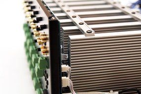 Earthquake - Cinenova Grande IR-16 Power Amp N4