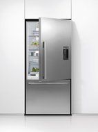 Fisher Paykel RF170WDRUX4 17cuft Counter Depth I&amp;W SS Flat Door RH