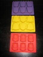 TRANSFORMERS OPTIMUS PRIME AUTOBOTS DECEPTICON BIRTHDAY CANDY MOLD PARTY SET 3 N2