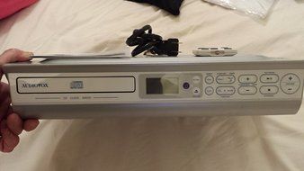 Audiovox Under Cabinet Kitchen Am/fm Radio with Favorite Station Memory Presets N2