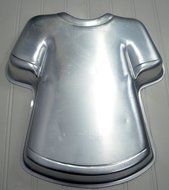 Wilton Tshirt Cake Pan 2105-2347 N2