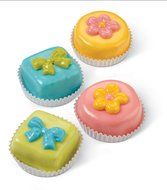 Wilton 2115-0030 Candy Mold Party Pack, 8-Pack N4