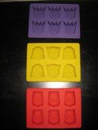 TRANSFORMERS OPTIMUS PRIME AUTOBOTS DECEPTICON BIRTHDAY CANDY MOLD PARTY SET 3 N7
