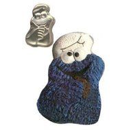 Wilton Cookie Monster with Cookie Cake Pan 502-7415
