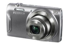 Fujifilm FinePix T550 16MP Digital Camera with 3-Inch LCD (Silver)