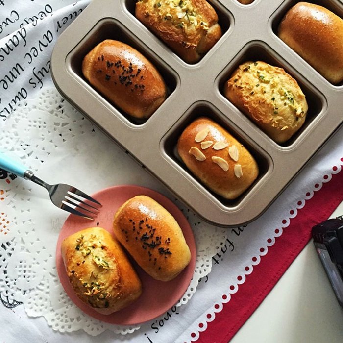 MyLifeUNIT Non Stick Mini Loaf Pan, Carbon Steel Loaf Pan 8 Piece, Gold N5